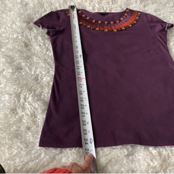 Anna Sui Purple Top/Tee/T shirt Sz S Embellished Crystals Embroidered Neckline - Picture 7 of 12